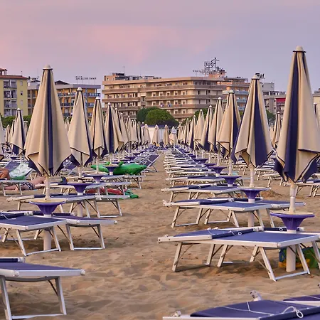 Apartment Flat With Garden And Parking Bibione